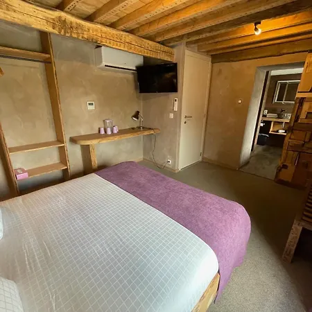 Bed & Breakfast Les De Laurette