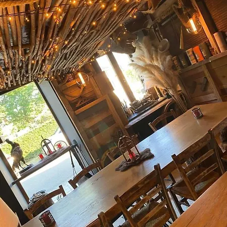 Couette-café Les De Laurette