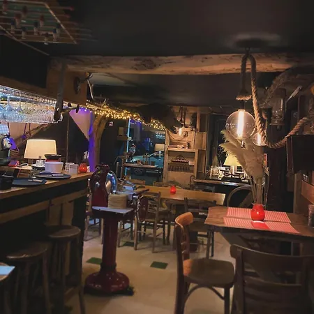 Couette-café Les De Laurette