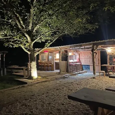 Bed & Breakfast Les De Laurette